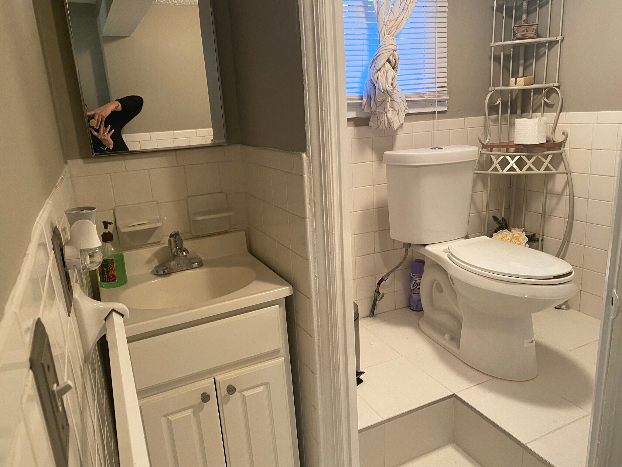 Building Photo - 95 Sycamore Ave