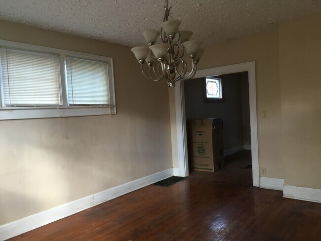 Building Photo - 4104 N College Ave