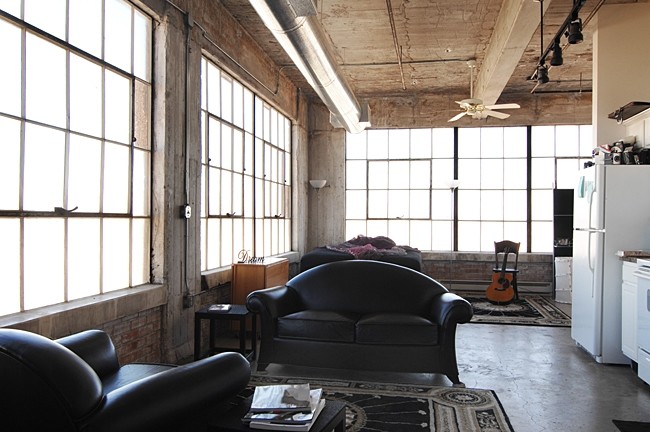 Interior Apt - Lancaster Loft