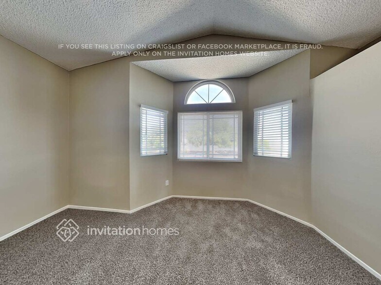 Building Photo - 13093 Pawnee Dr