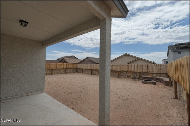 Building Photo - 14904 Jerry Armstrong Ct