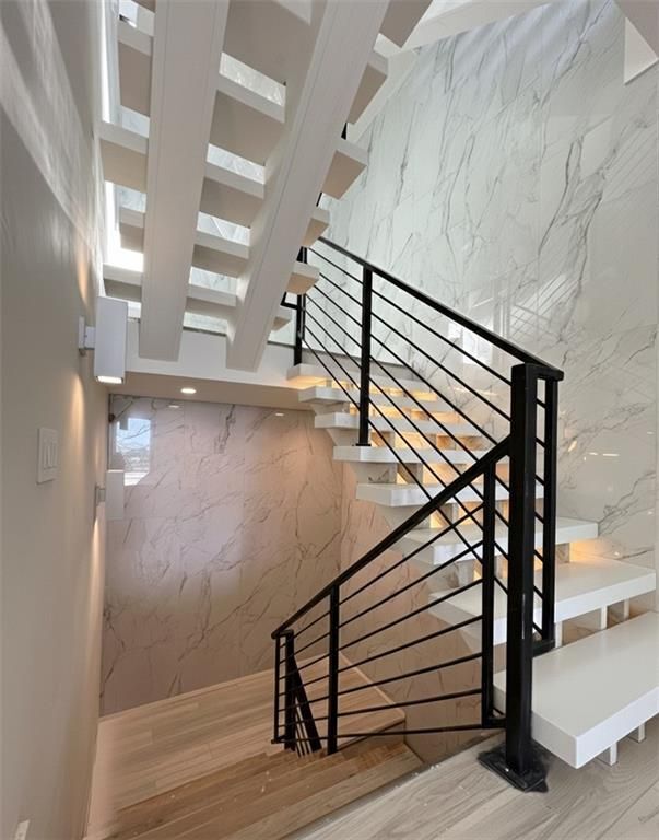 Building Photo - 966 Wauka Ridge Rd