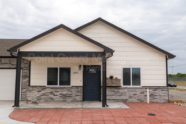 Building Photo - 2849 N Oliver St