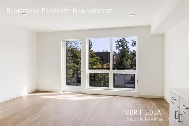 Building Photo - 7007 SW Hampton St