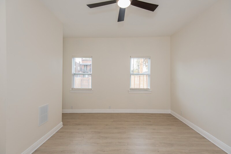 Building Photo - 3414 Michigan Ave