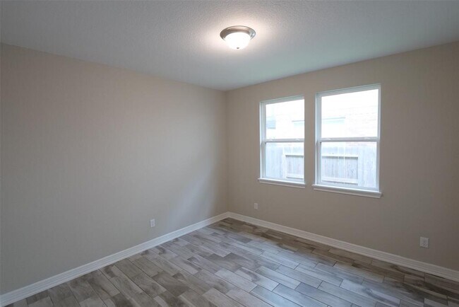 Building Photo - 25907 Rose Frost Ct