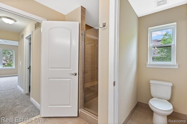 Building Photo - 68 Biltmore Blvd