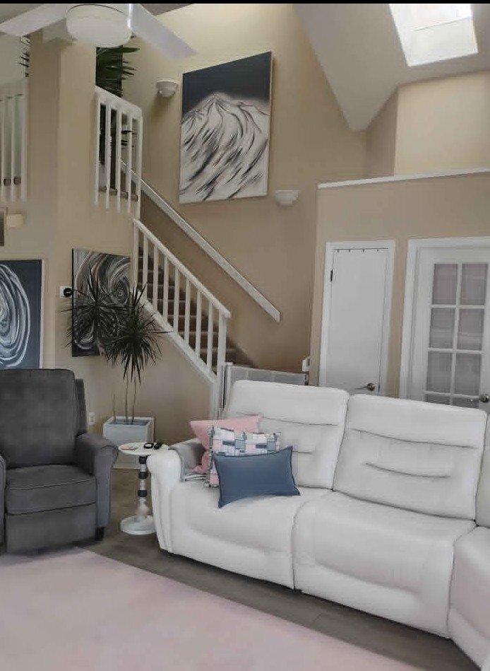 Building Photo - 2350 Parliament Dr