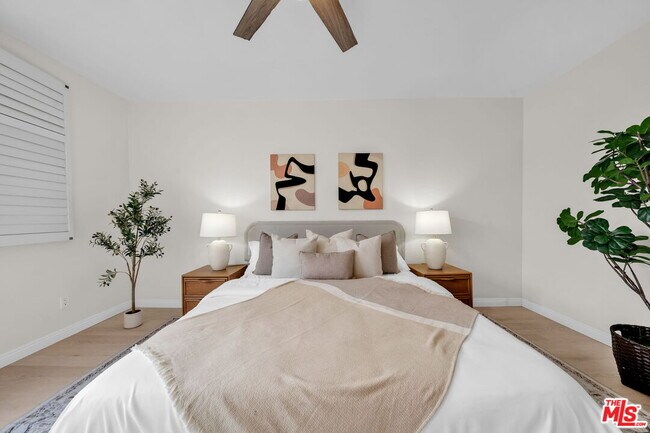 Building Photo - 900 Euclid St