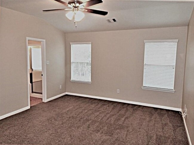 Building Photo - 18042 Platinum Springs Dr