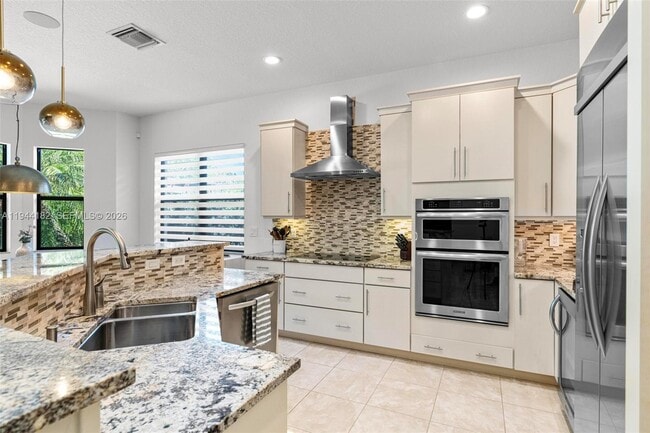 Building Photo - 10185 Cameilla St