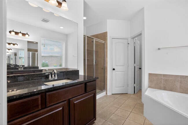 Building Photo - 74 N Whistling Swan Pl