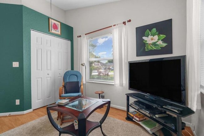 Building Photo - 5260 Grande Palm Cir