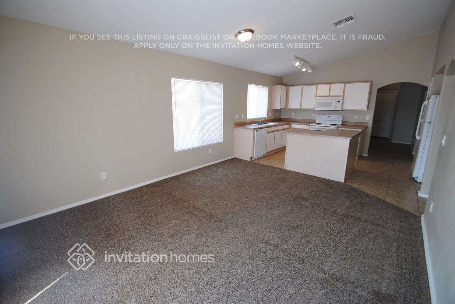 Building Photo - 146 N 223rd Ave