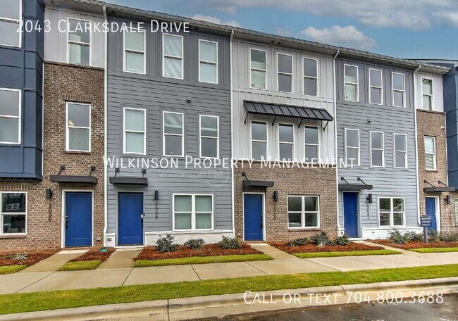 Primary Photo - 2043 Clarksdale Dr