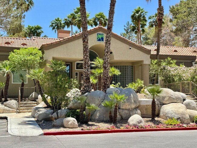 Building Photo - 3145 E Flamingo Rd