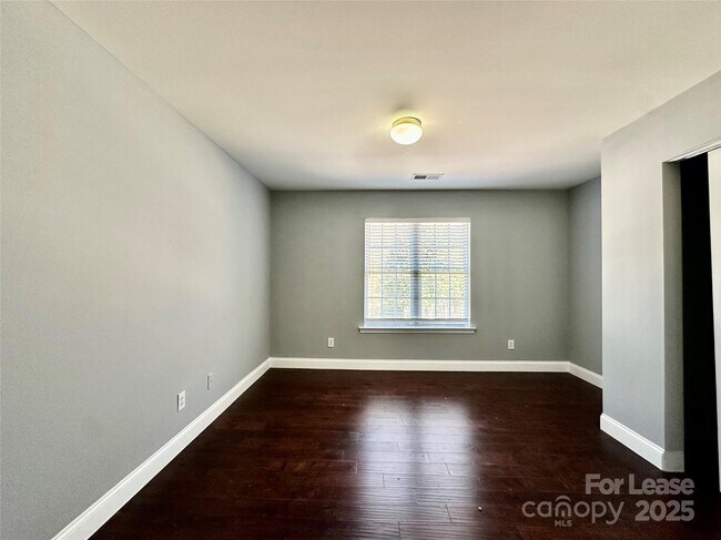 Building Photo - 11119 Amherst Glen Dr