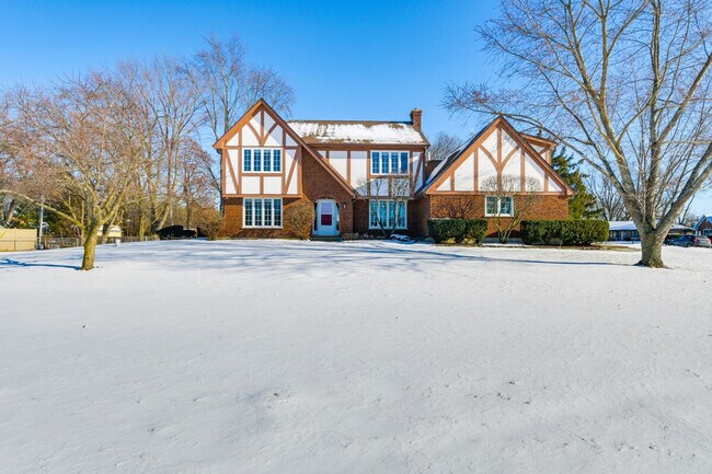 Building Photo - 408 Owen Ct