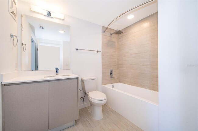 Building Photo - 5579 Millennia Park Dr