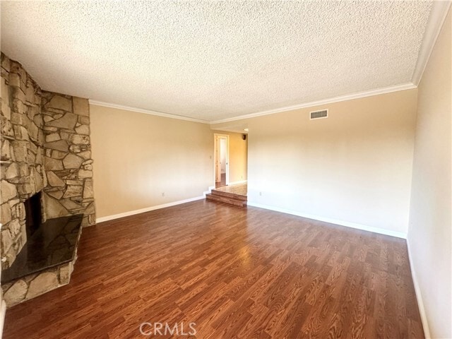 Building Photo - 320 Teasdale Dr