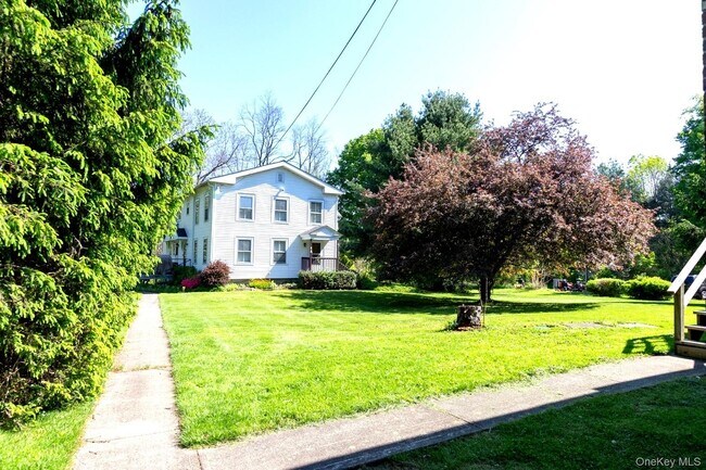 Building Photo - 167 NY-23