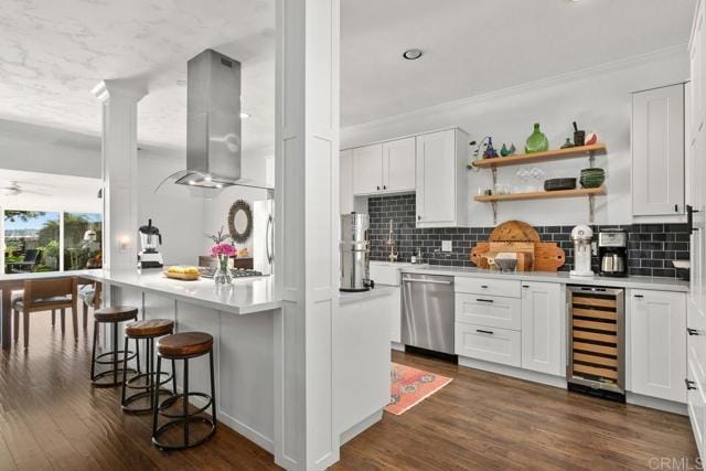 Building Photo - 2203 Levante St