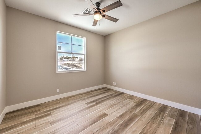 Building Photo - Strip View - Custom Home - Immediate Move In - Horse Property