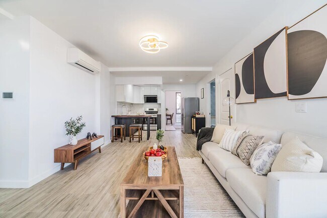 Building Photo - 7065 Queens Blvd