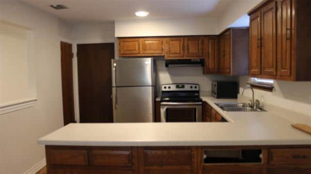 Building Photo - 3202 Burgandy Dr