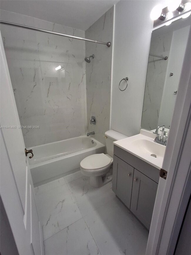 Building Photo - 14385 SW 120th Ct