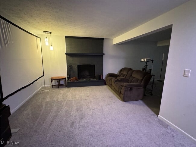 Building Photo - 2713 Smith Rd