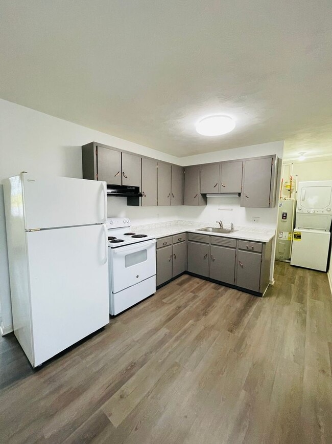 Building Photo - Single family home in Timberville