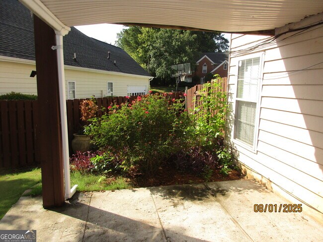 Building Photo - 6972 Harbor Town Way