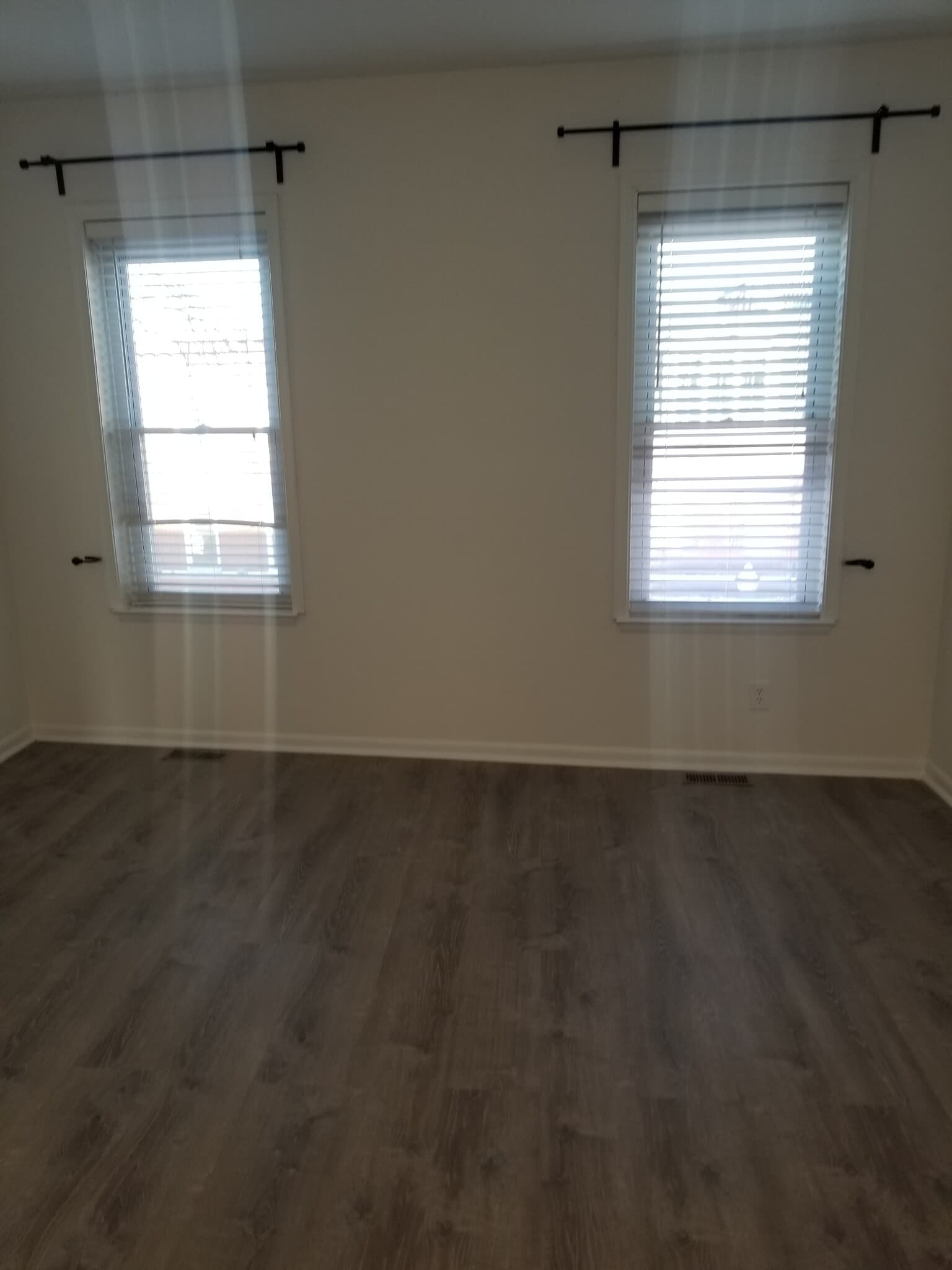 Building Photo - 1130 S Charles St