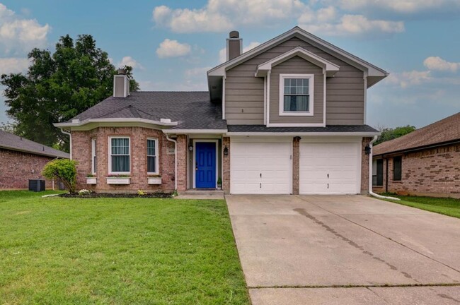 Primary Photo - 1619 Merritt Dr