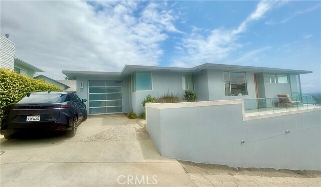 Building Photo - 31676 Seacove Dr