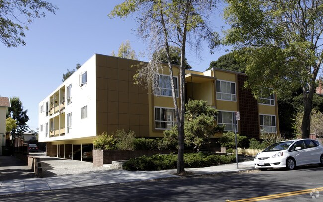 Building Photo - 1306 M. Luther King, Jr.