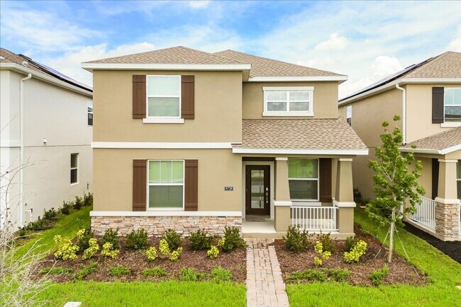 Building Photo - Spacious 5-Bedroom Solar Home for Rent in ...