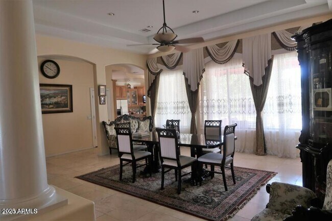 Building Photo - 6823 N 14th St