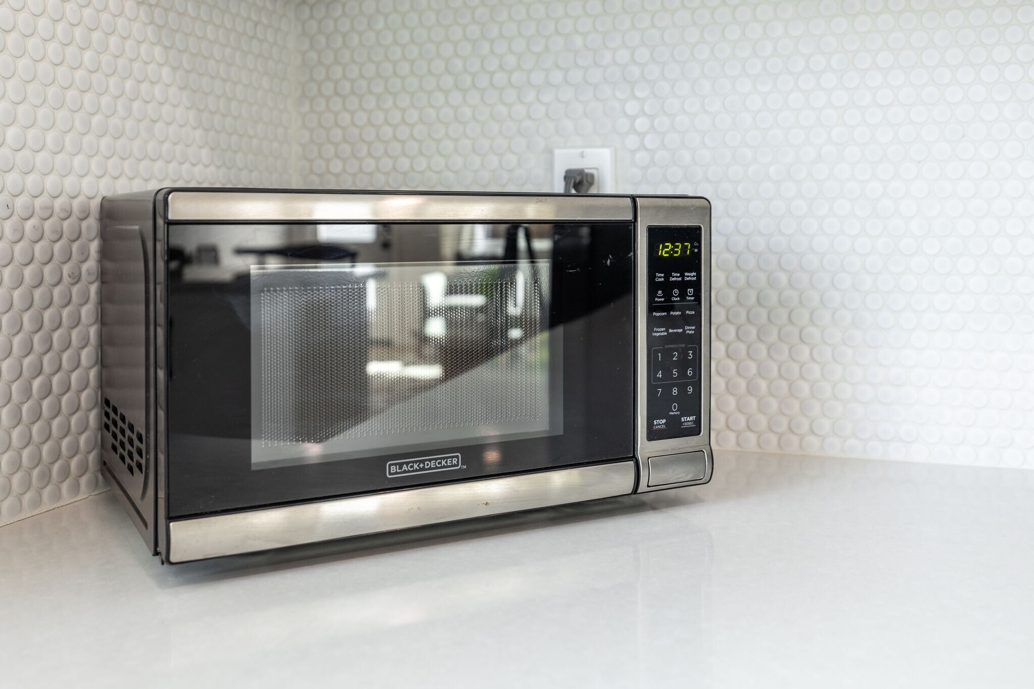 Building Photo - 321 N Gertruda Ave