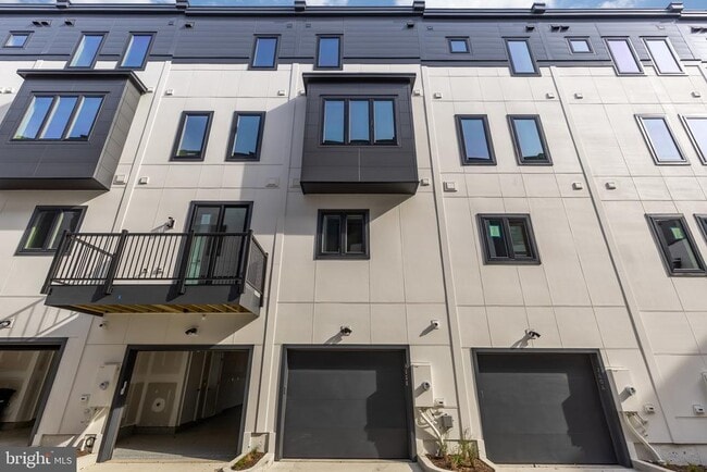 Primary Photo - 2608 Olmsted Ct NW