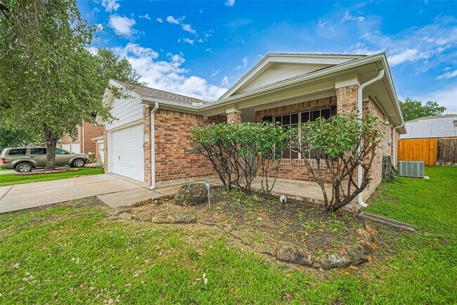 Building Photo - 4826 Cliffpoint Ct