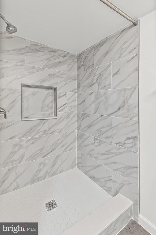 Building Photo - 30 N Athol Ave