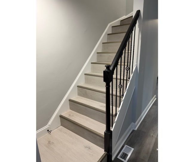 Building Photo - 1271 Limit Ave