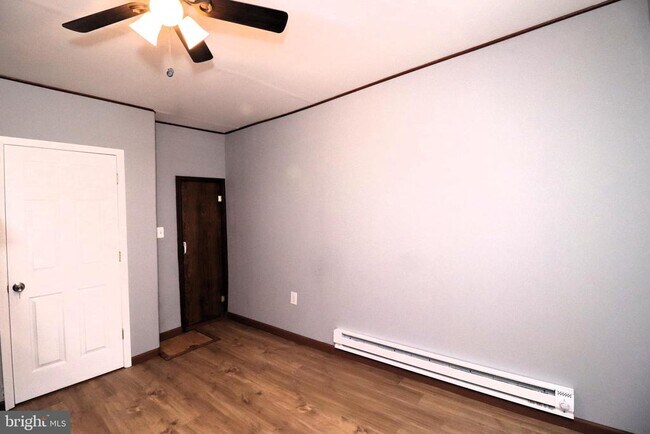 Building Photo - 112 N Lehigh Ave
