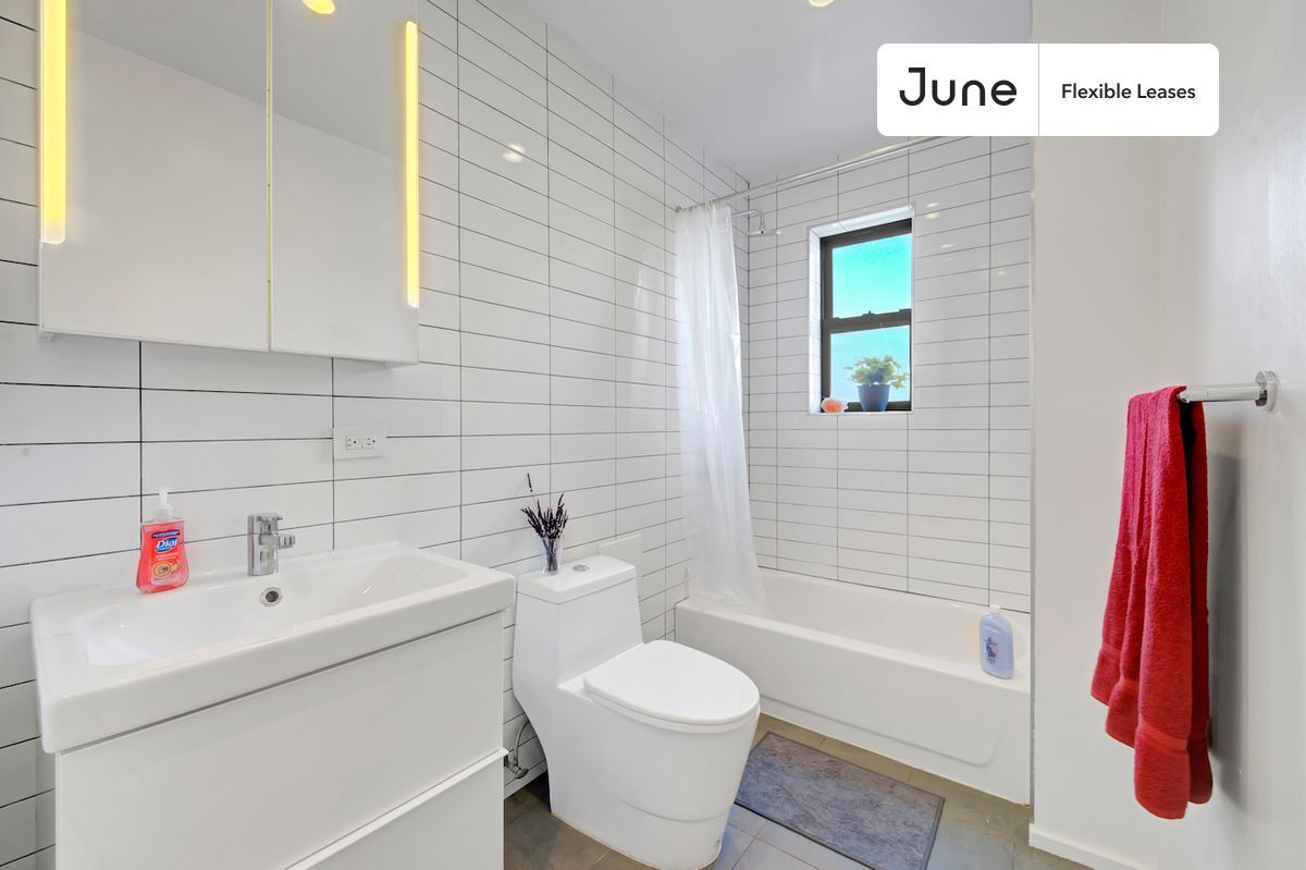 Building Photo - Cute ROOM at The Atlantic House