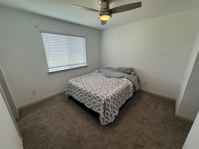 Building Photo - 12510 Abbey House Ct