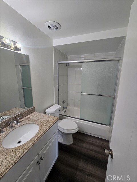 Building Photo - 17081 Evergreen Cir