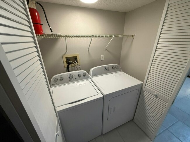 Building Photo - 2810 62nd Ave N