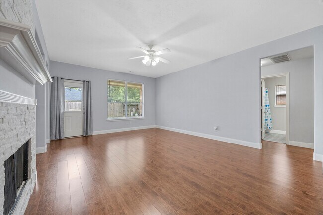 Building Photo - 18235 Silver Timber Ct
